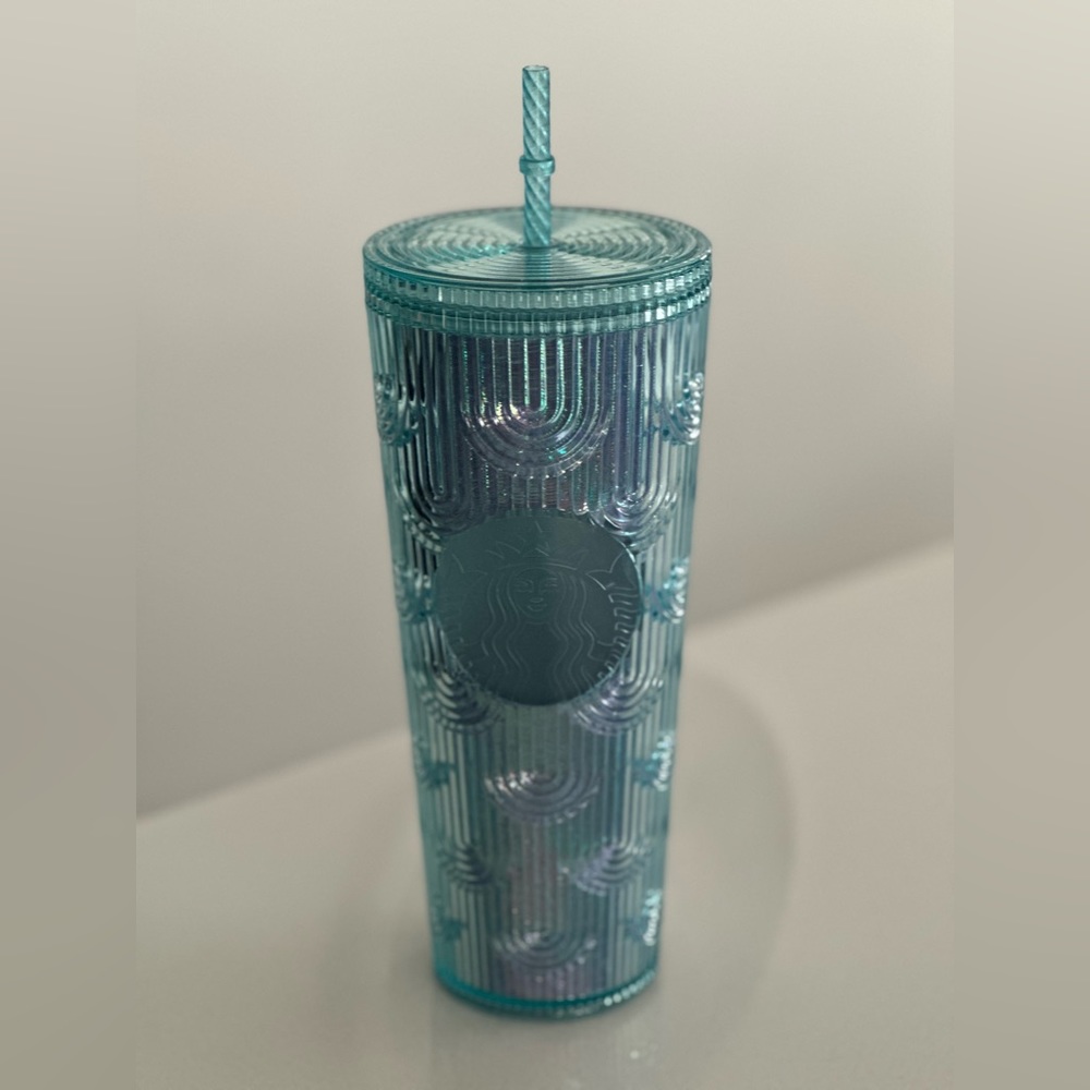 NWT Starbucks Mermaid Scale Venti Tumbler